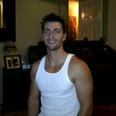 Profile Picture of James Riehl (@RiehlJames) on Twitter