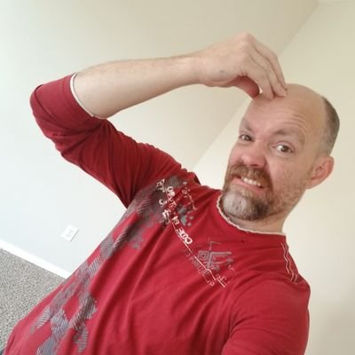 Profile Picture of Carlos Robinson (@borderpig11) on Twitter