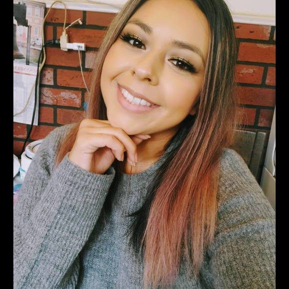 Profile Picture of Jessica Mayo (@mommyj327) on Poshmark