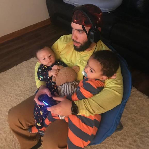 Profile Picture of Sherawn Travis-collier (@travieeee) on Poshmark