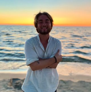 Profile Picture of Nicholas Carbonneau (@nicholas.carbonneau) on Facebook