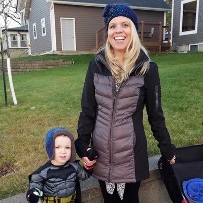 Profile Picture of Theresa Gallagher (@ReesaPGal) on Twitter