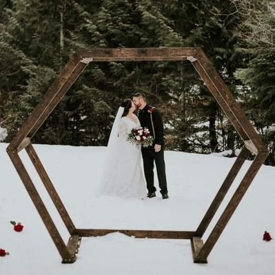 Profile Picture of Mina Bobb (@MinaKim1221) on Twitter