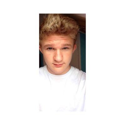 Profile Picture of Louis Cheeseman (@louisofcheese) on Twitter