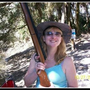 Profile Picture of Cindy Farrior (@2prettyblues) on Myspace