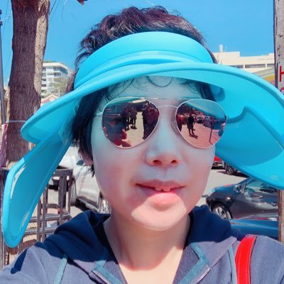 Profile Picture of Laura Zheng (@laurazheng16) on Twitter