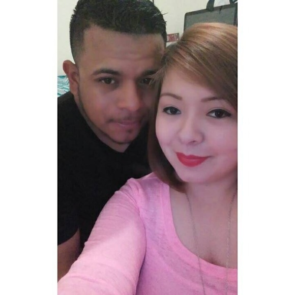 Profile Picture of Imelda Perez (@imeldapacheco) on Poshmark