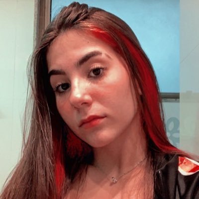 Profile Picture of Maria Botelho ⚡️ (@mariaa_botelho) on Twitter