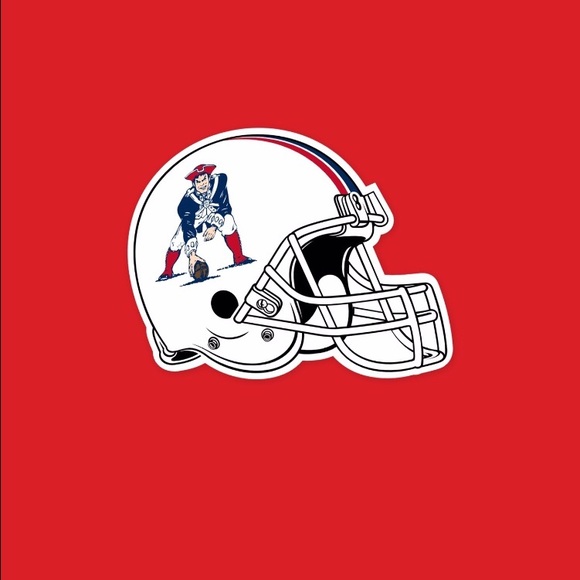 Profile Picture of Logan Mccann (@pwnforless) on Poshmark