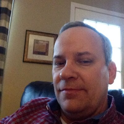 Profile Picture of Kim Darnell (@thekimmer39) on Twitter