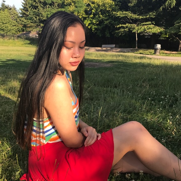 Profile Picture of Katie Sayasit (@katiesayasit) on Poshmark