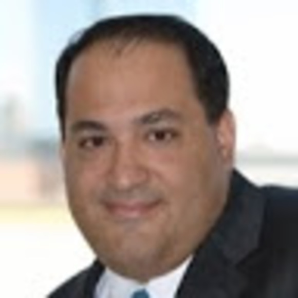 Profile Picture of Dean Karounos (@deankarounos) on Poshmark