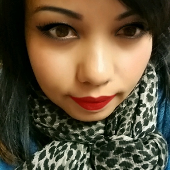 Profile Picture of Emmy Wamil (@pokwang83) on Poshmark