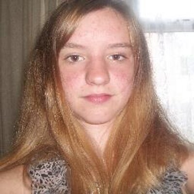 Profile Picture of Charlie-alice Malone (@@charliealicemal) on Twitter