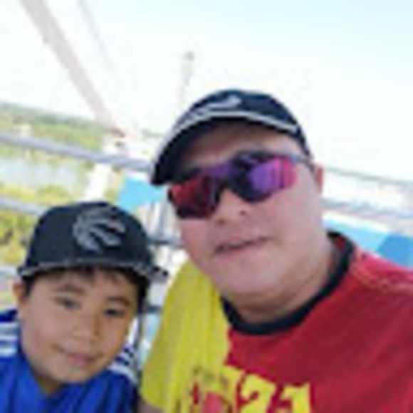 Profile Picture of Eugune Daylusan (@ecdaylusan) on Poshmark