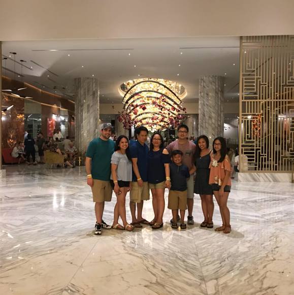 Profile Picture of Evelyn barut Filoteo (@qtee246) on Poshmark