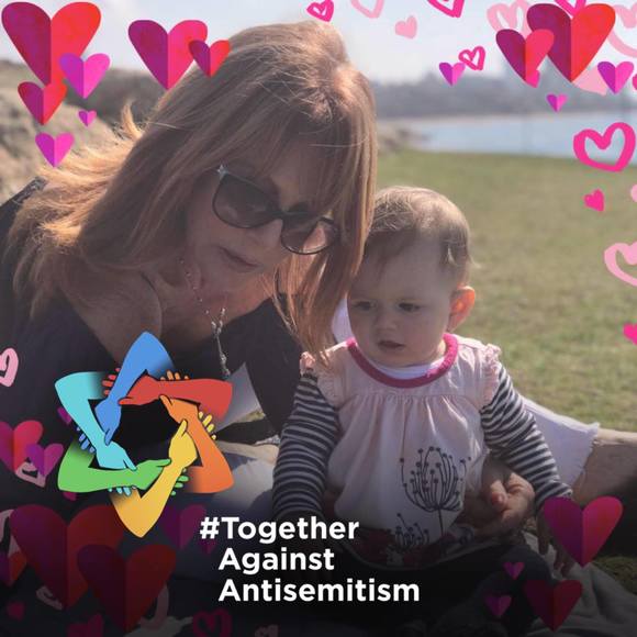 Profile Picture of Holly Ruotolo (@ultissima) on Poshmark