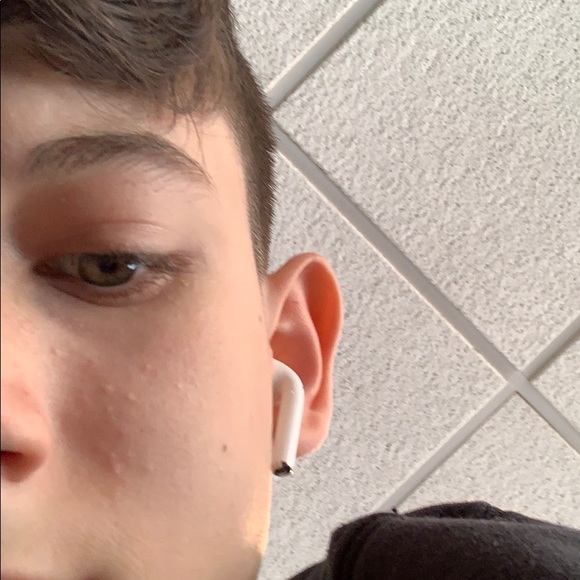 Profile Picture of Gradimir Mesarich (@graddidaddi) on Poshmark