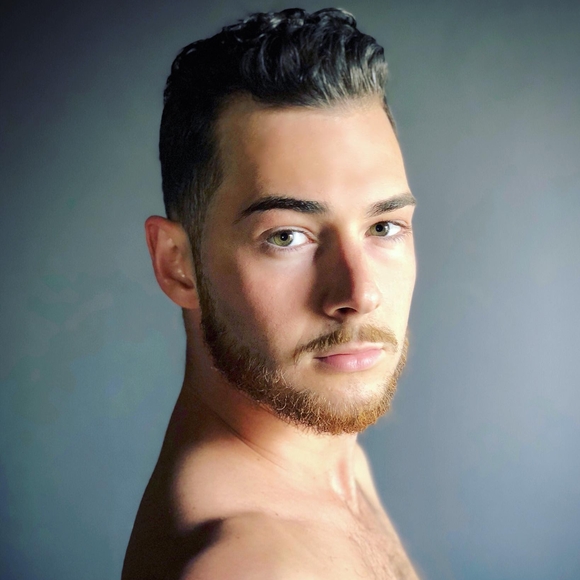 Profile Picture of Dillon Piper (@dpipe6) on Poshmark