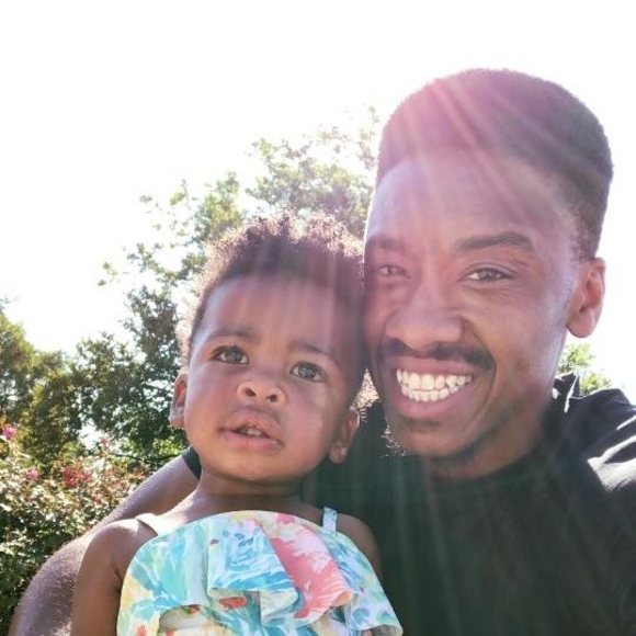 Profile Picture of Stephen Davis (@mrtechnologyman) on Poshmark