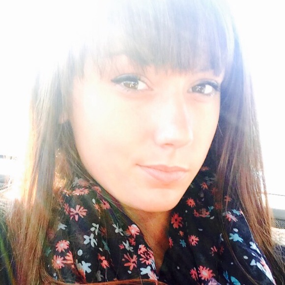 Profile Picture of Kristin Wattenbarger (@k_watt) on Poshmark