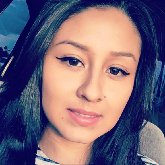 Profile Picture of Rocio Salgado (@chioshorty1) on Poshmark