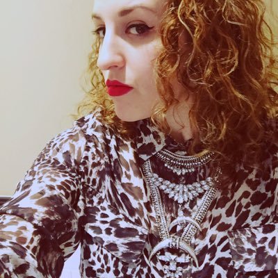 Profile Picture of Amanda Sales (@Scamandalous) on Twitter