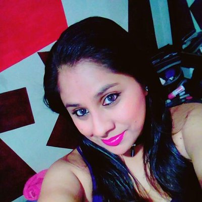 Profile Picture of Yessenia Silva (@YesseniaSi1) on Twitter