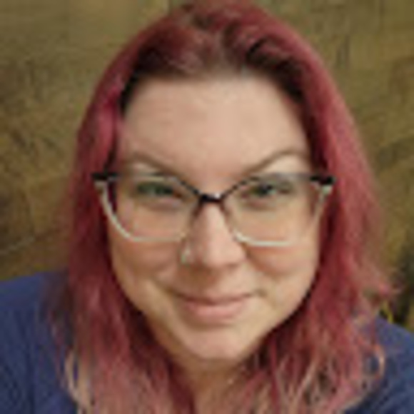 Profile Picture of Sarah Cheetham (@ladysarahann) on Poshmark