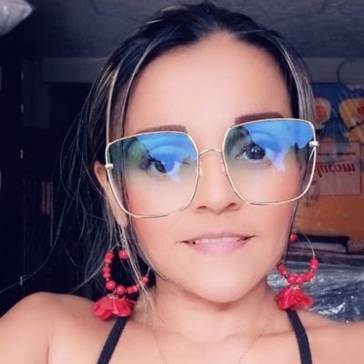 Luz Yenny Castro Valderrama - Twitter Profile Picture of Luz Yenny Castro Valderrama (@luzyennycastro2) on Twitter