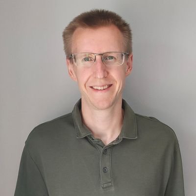 Profile Picture of Mark Rutherford (@MJRutherford9) on Twitter