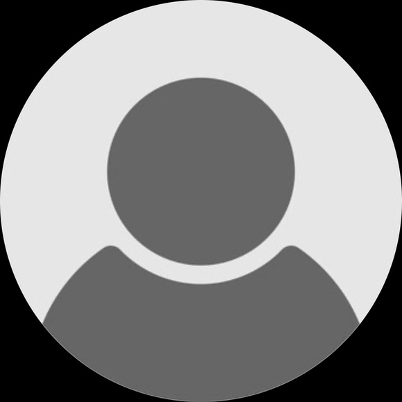 Profile Picture of Michael Capetillo (@kyappu10) on Poshmark