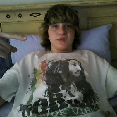 Profile Picture of Brian Scott Stogner (@bonghiter420) on Twitter