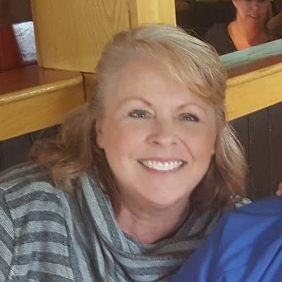 Profile Picture of Nancy Brown (@nlb008790) on Poshmark