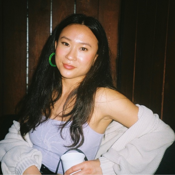 Profile Picture of Jasmine Asuncion (@jazasuncion) on Poshmark