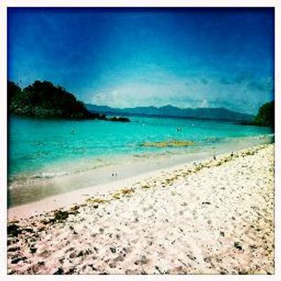 Profile Picture of Aisha K. Wallace (@akhan34) on Twitter