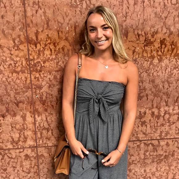 Profile Picture of Lydia Steyns (@lsteyns) on Poshmark