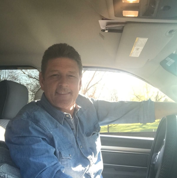 Profile Picture of John Oldham (@johnoldham806) on Poshmark