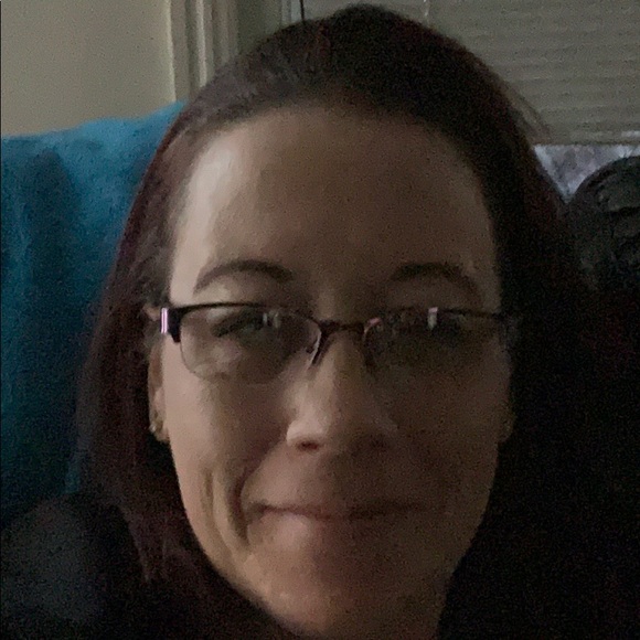 Profile Picture of Christina Lowande-wismer (@xtinaboyzmom) on Poshmark