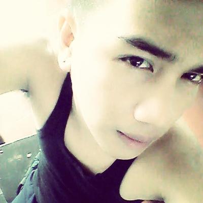 Profile Picture of John Carlo Canlas (@JhacyOnse) on Twitter
