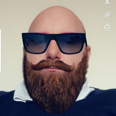 Profile Picture of Chris Entwistle (@twinks21) on Twitter