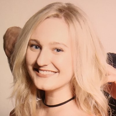 Profile Picture of Jennifer McCoy-Meshey (@jennheartsyou) on Twitter