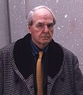 Profile Picture of Henry Moore - Wikipediaon Wikipedia