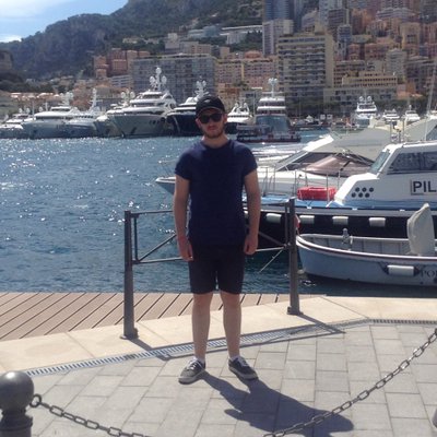 Profile Picture of Tom (@TomGresham16) on Twitter