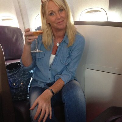 Profile Picture of Ali Roberts (@aliroberts24) on Twitter