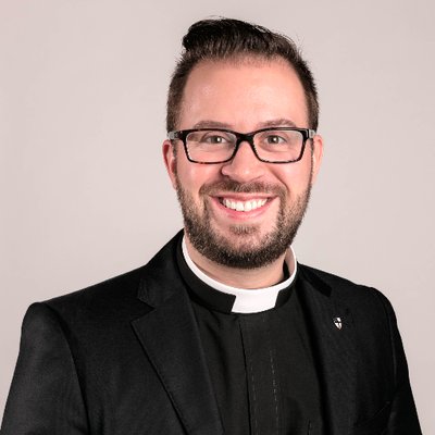 Profile Picture of Richard Mosson Weinberg (@richardmosson) on Twitter