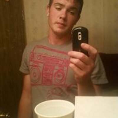 Profile Picture of Cody Robison (@Sk8Robison) on Twitter