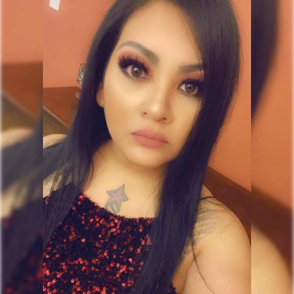 Profile Picture of Tammy Lara (@tammylara66) on Poshmark