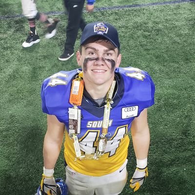 Profile Picture of Gregory Doyle (@gregoryd876) on Twitter