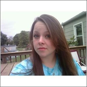 Profile Picture of Stephanie Levin (@dis_is_ya_girly_stephie) on Myspace